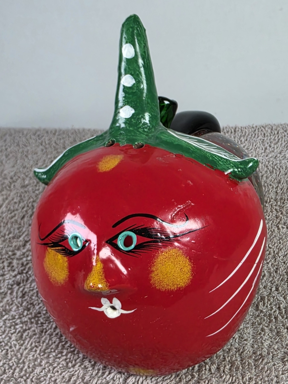 Vintage Red Tomato Face Coconut Shell Decorative - Picture 3 of 6